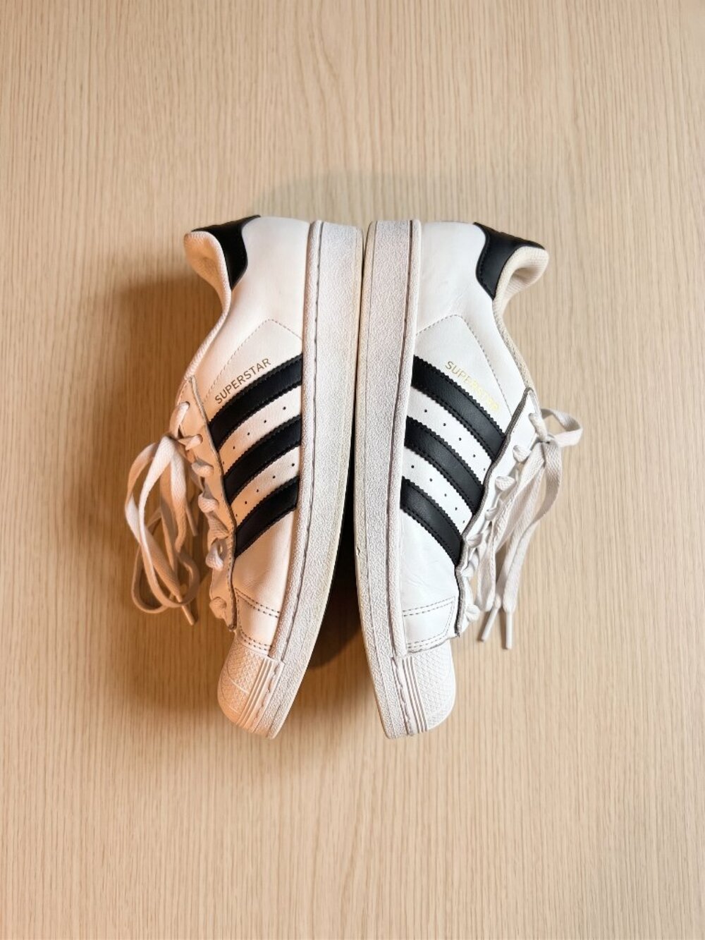 Adidas Womens 8.5 Originals Superstar Foundation White/Black SneakersWomen's US